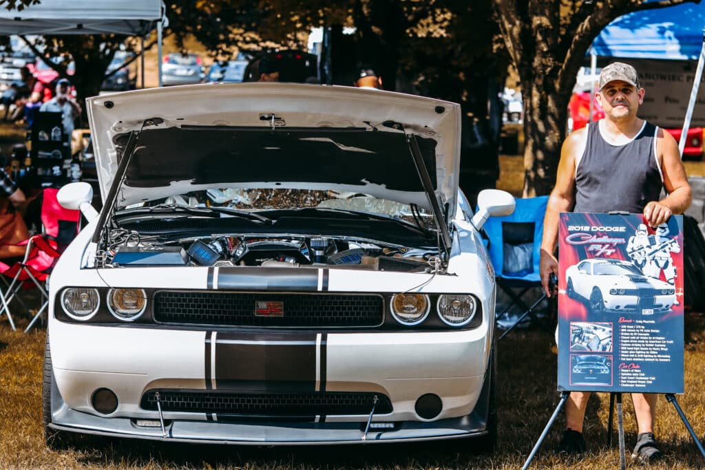 challenger and owner salute the troops 7