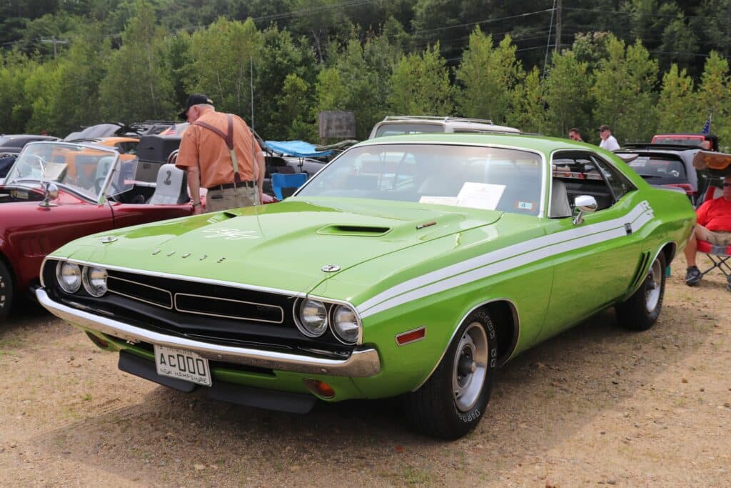 green dodge rt salute the troops car show 5