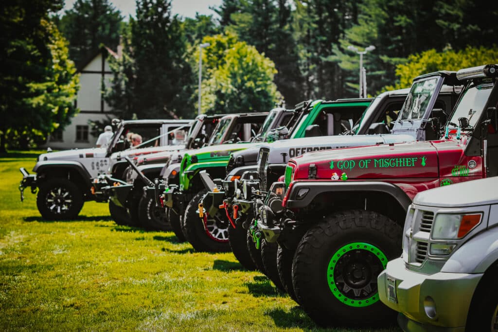 jeep parking salute the troops 7