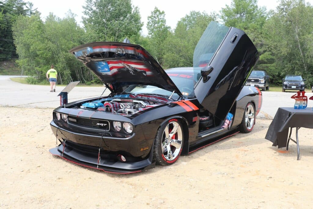 lisa murphy challenger salute the troops car show 5