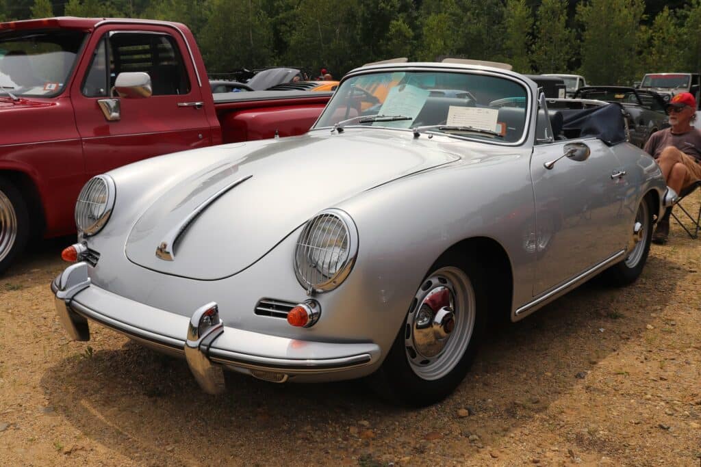 silver porsche salute the troops car show 5