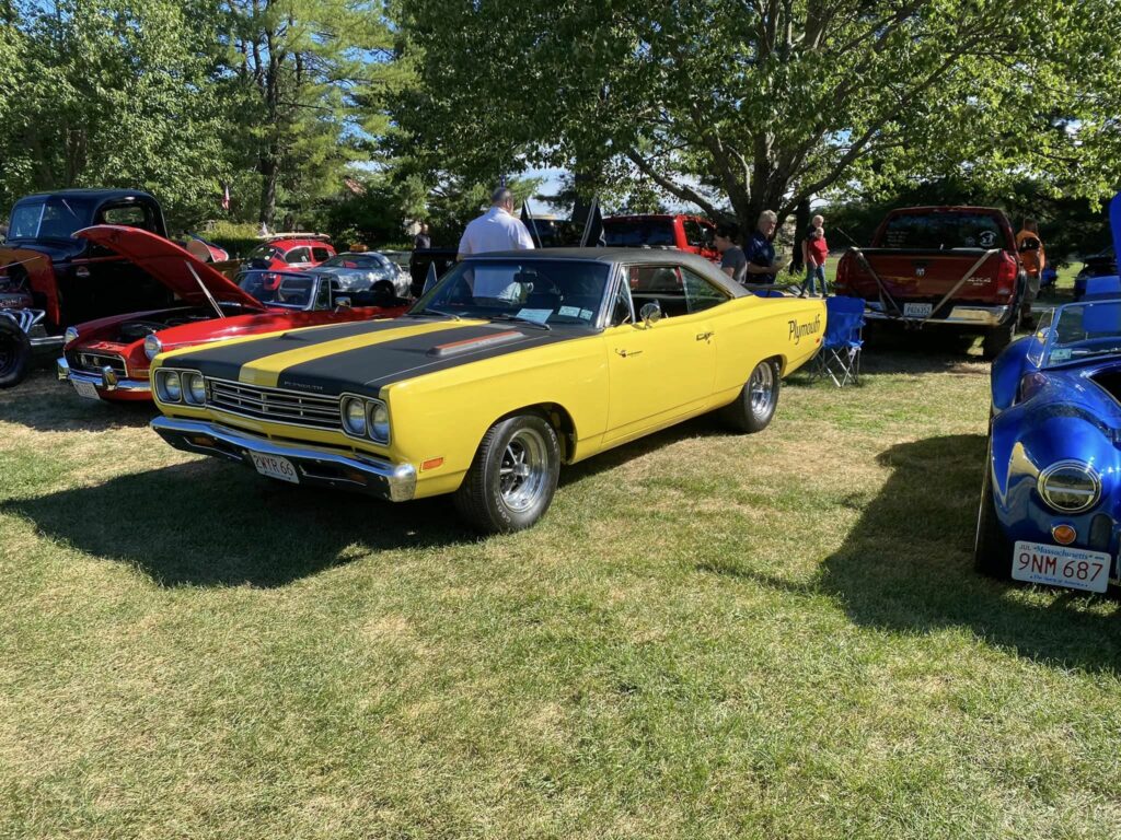 yellow 66 plymouth salute the troops car show 6